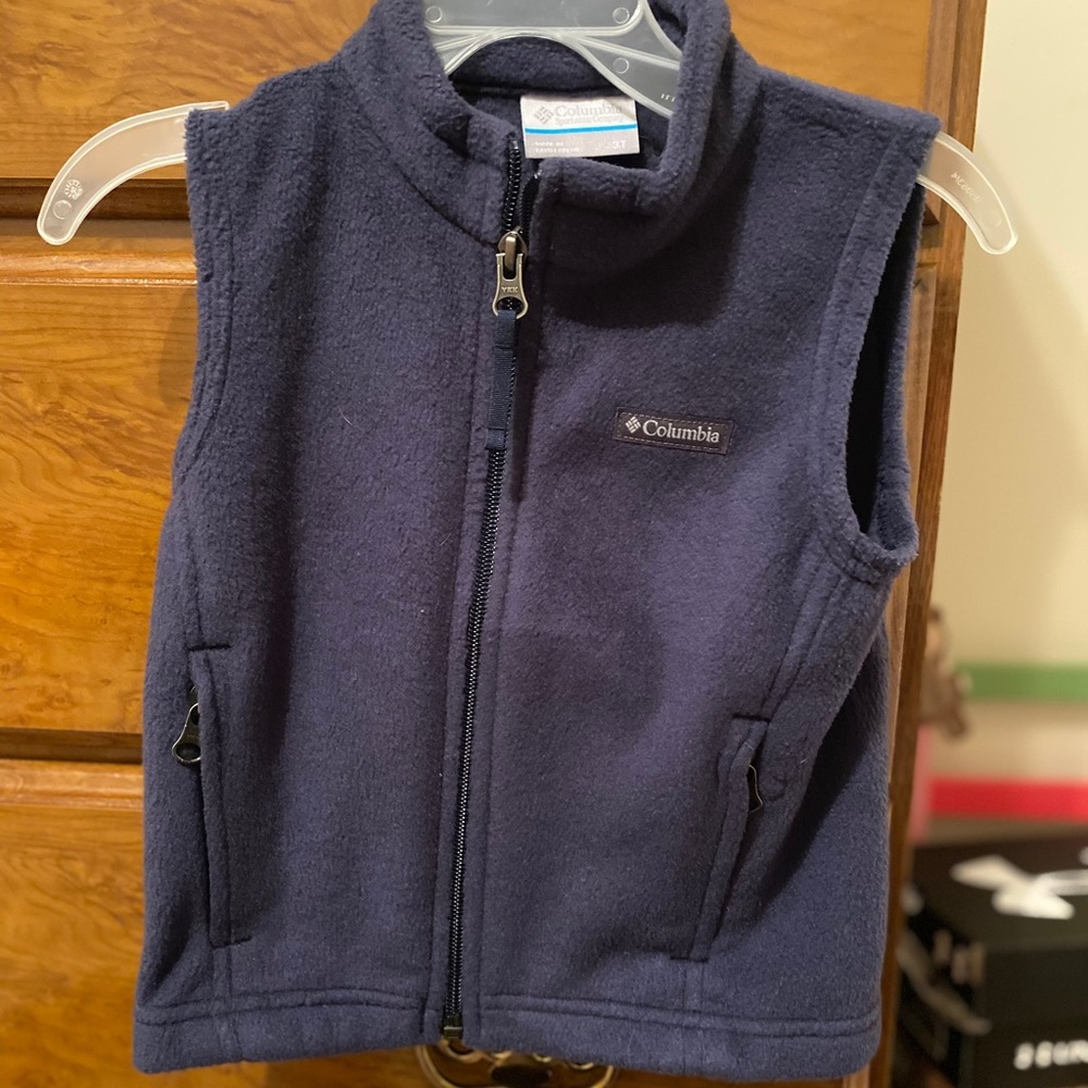 Columbia boys vest